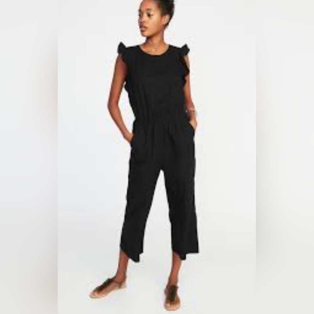 Gap Green Jumpsuit With Ruffle Sleeves And Pockets